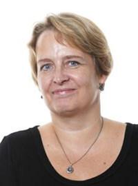 Lise Vind Petersen (LP)